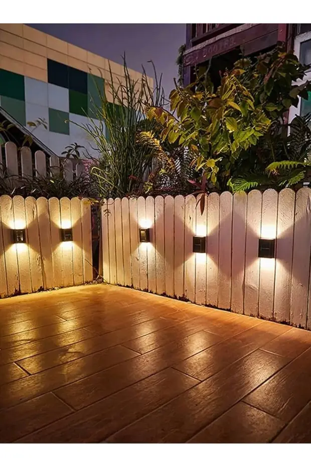 Güneş Enerjili Su Geçirmez Dış Mekan Aydınlatma Lambası-Tekli Model Solar LED Bahçe Aplik Işığı